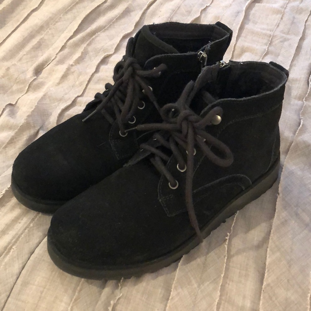Neumel Chakka Ugg Boots